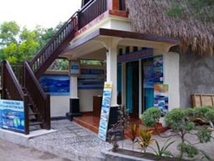 Coral Beach II Guest House Гілі-Траванган Екстер'єр фото